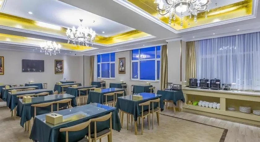 Vienna Hotel Shandong Dezhou Government Shopping Plaza