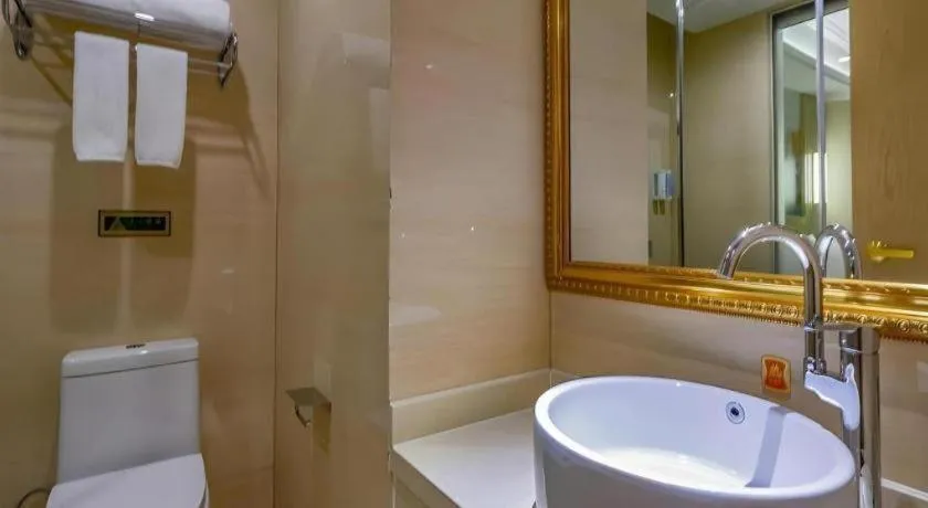 Vienna Hotel Shandong Dezhou Government Shopping Plaza