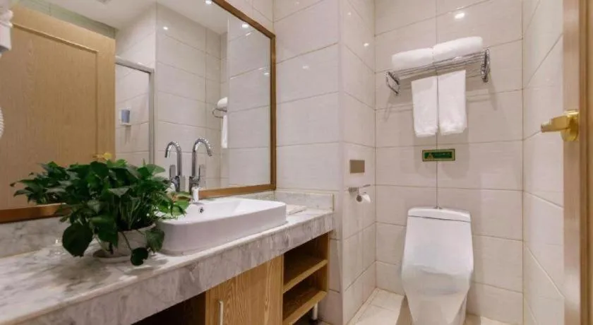 Vienna Hotel Shandong Dezhou Government Shopping Plaza