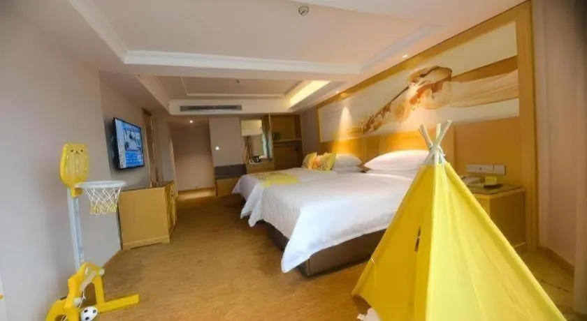 Bed in Vienna Hotel Guangxi Hezhou Guposhan Suifeng