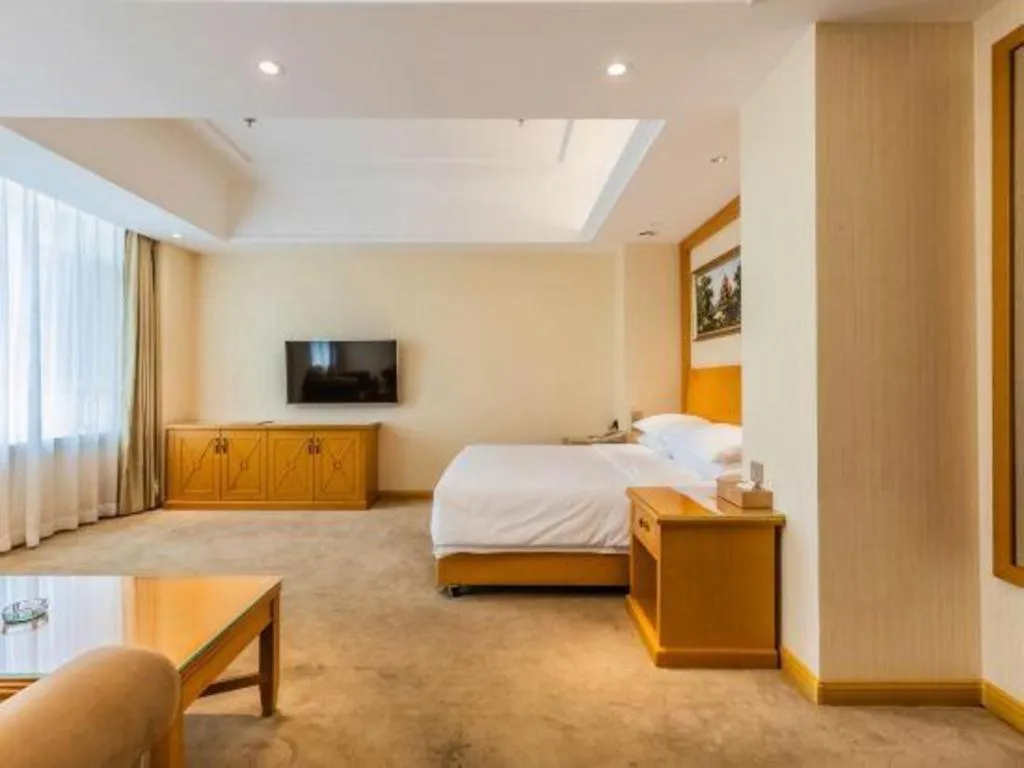 Bed in Vienna Hotel Shenyang Central Street