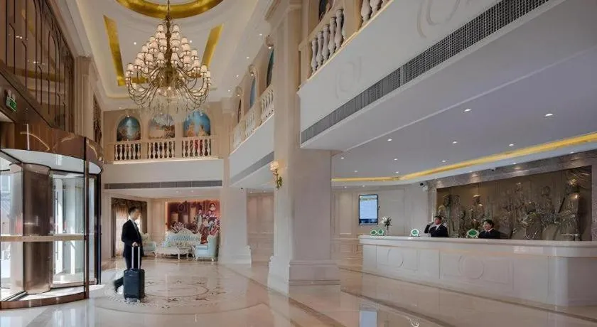 Vienna Hotel Guizhou Liupanshui Shuicheng Ancient Town