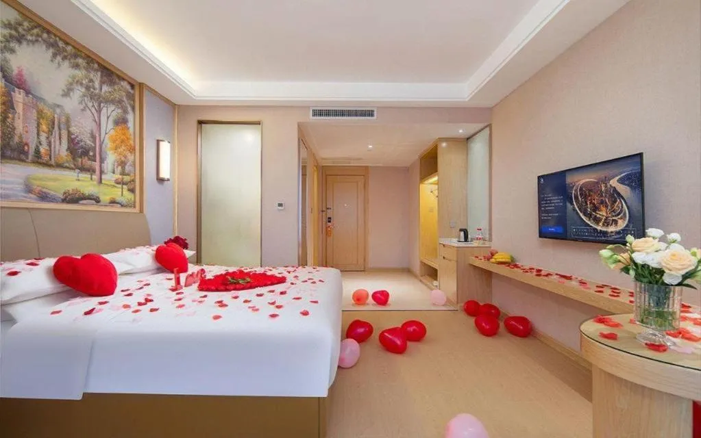 Bed in Vienna Hotel Guizhou Liupanshui Shuicheng Ancient Town