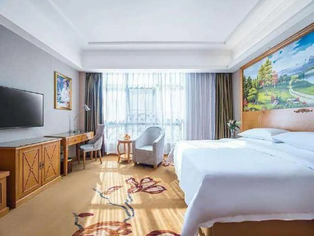 Bed in Vienna Hotel Hunan Yueyang Linxiang