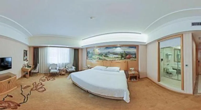 Bed in Vienna Hotel Hunan Yueyang Linxiang