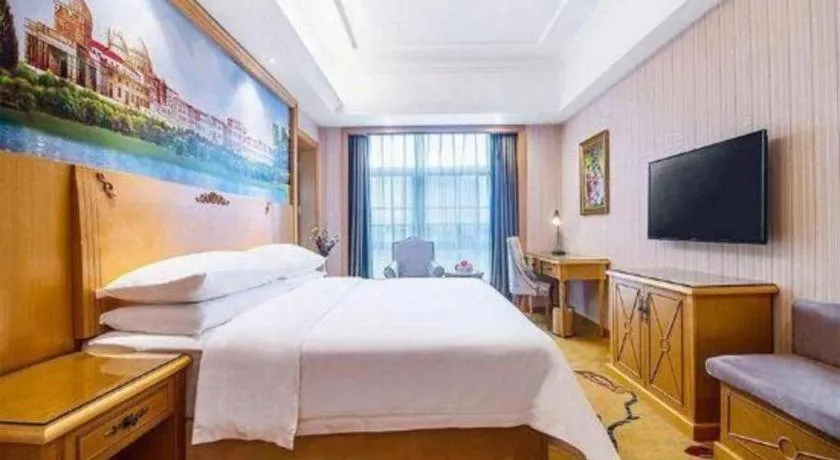 Bed in Vienna Hotel Hunan Yueyang Linxiang