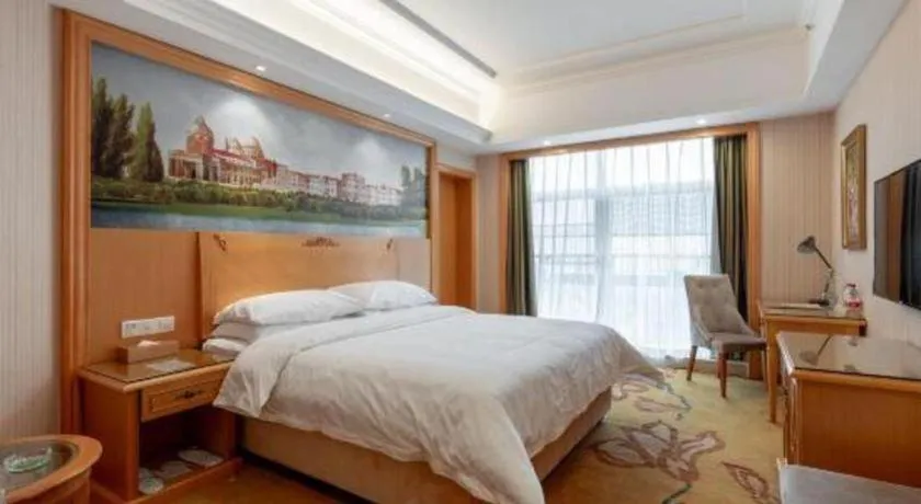 Bed in Vienna Hotel Hunan Yueyang Linxiang