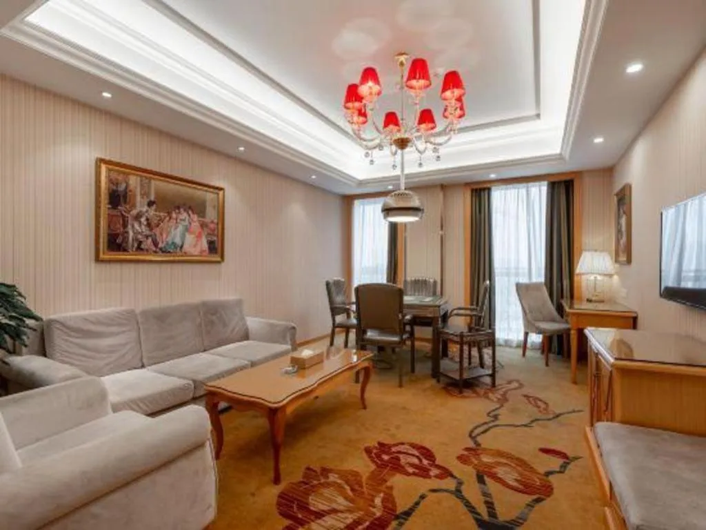 Vienna Hotel Hunan Yueyang Linxiang