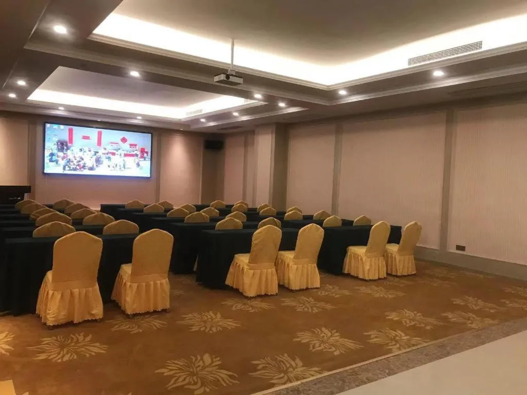 Vienna Hotel Guangdong Huizhou High-Speed North Railway Station Xiaojinkou