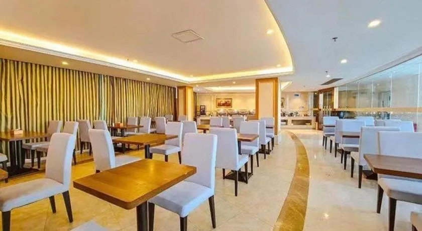Vienna Hotel Guangdong Huizhou High-Speed North Railway Station Xiaojinkou
