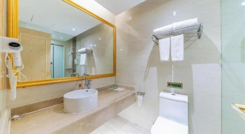 Vienna Hotel Guangdong Huizhou High-Speed North Railway Station Xiaojinkou