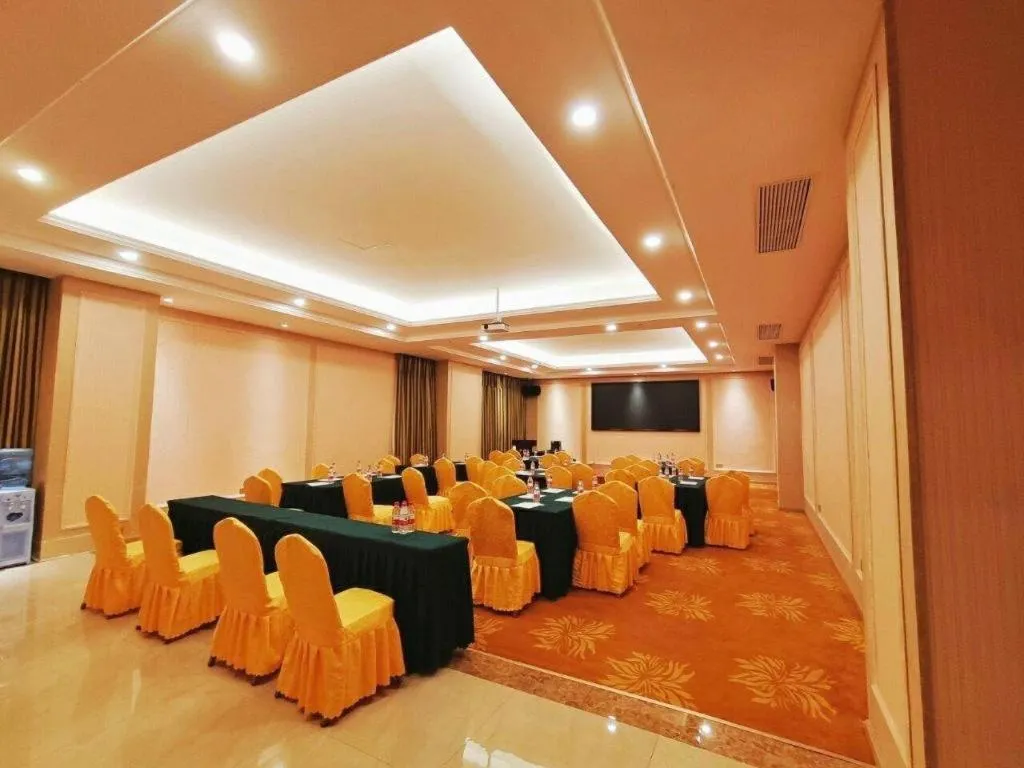 Vienna Hotel Guangdong Huizhou High-Speed North Railway Station Xiaojinkou