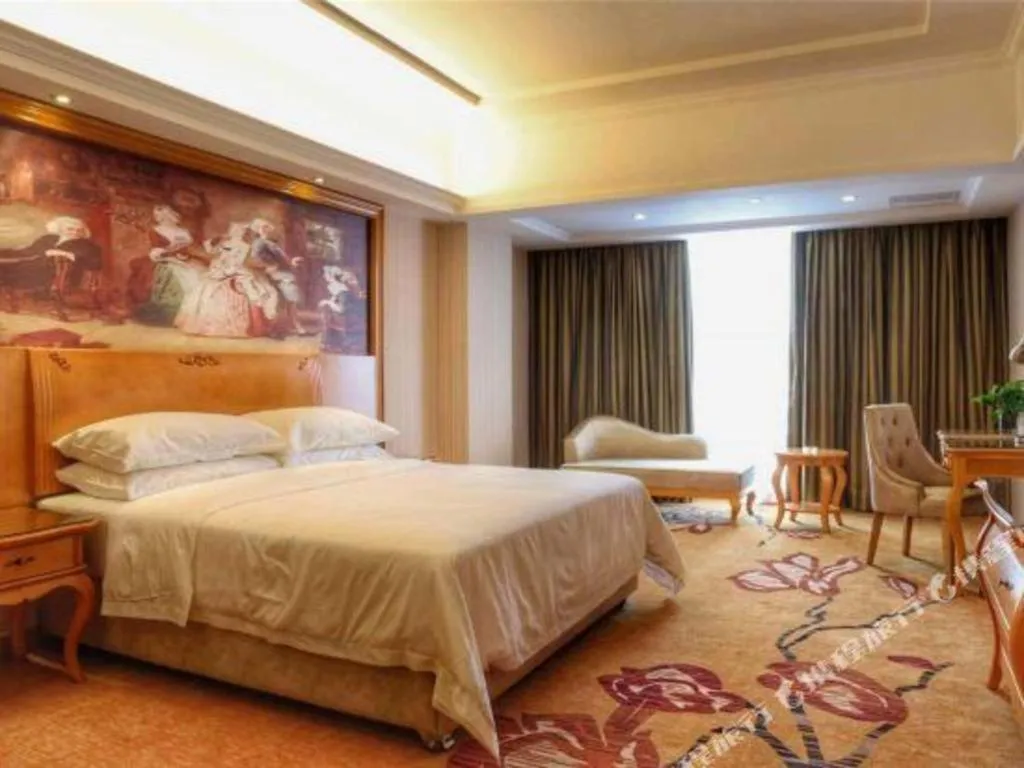 Bed in Vienna Hotel Henan Luoyang Jiudu Road Wanda