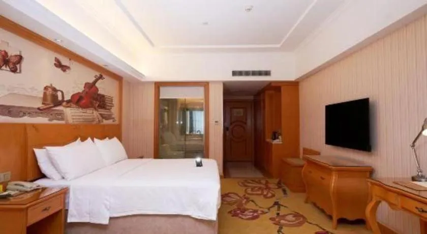 Bed in Vienna Hotel Henan Luoyang Jiudu Road Wanda