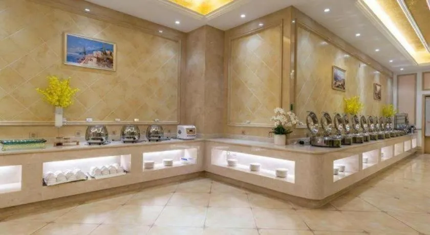 Vienna Hotel Jiangsu Zhangjiagang Passenger Terminal Station