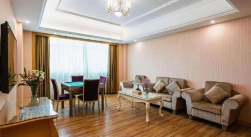 Vienna Hotel Guangzhou Huadu Sunac Cultural Tourism City Shiling