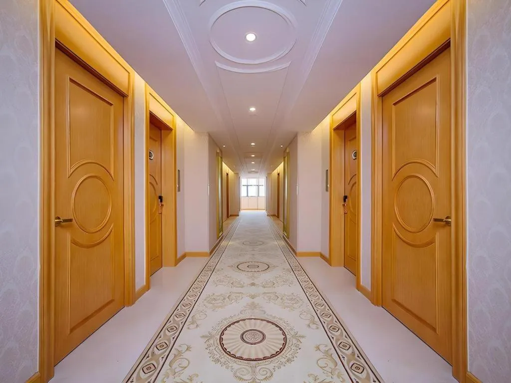 Vienna Hotel Hubei Xiangyang Tang City Gulou