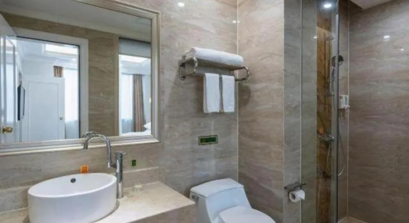 Vienna Hotel Guangzhou Baiyun College Jinyuan Plaza