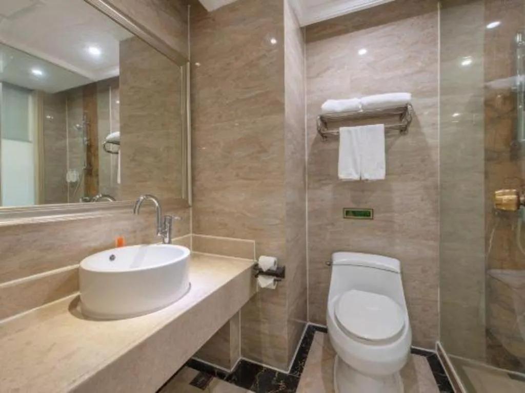 Vienna Hotel Guangzhou Baiyun College Jinyuan Plaza