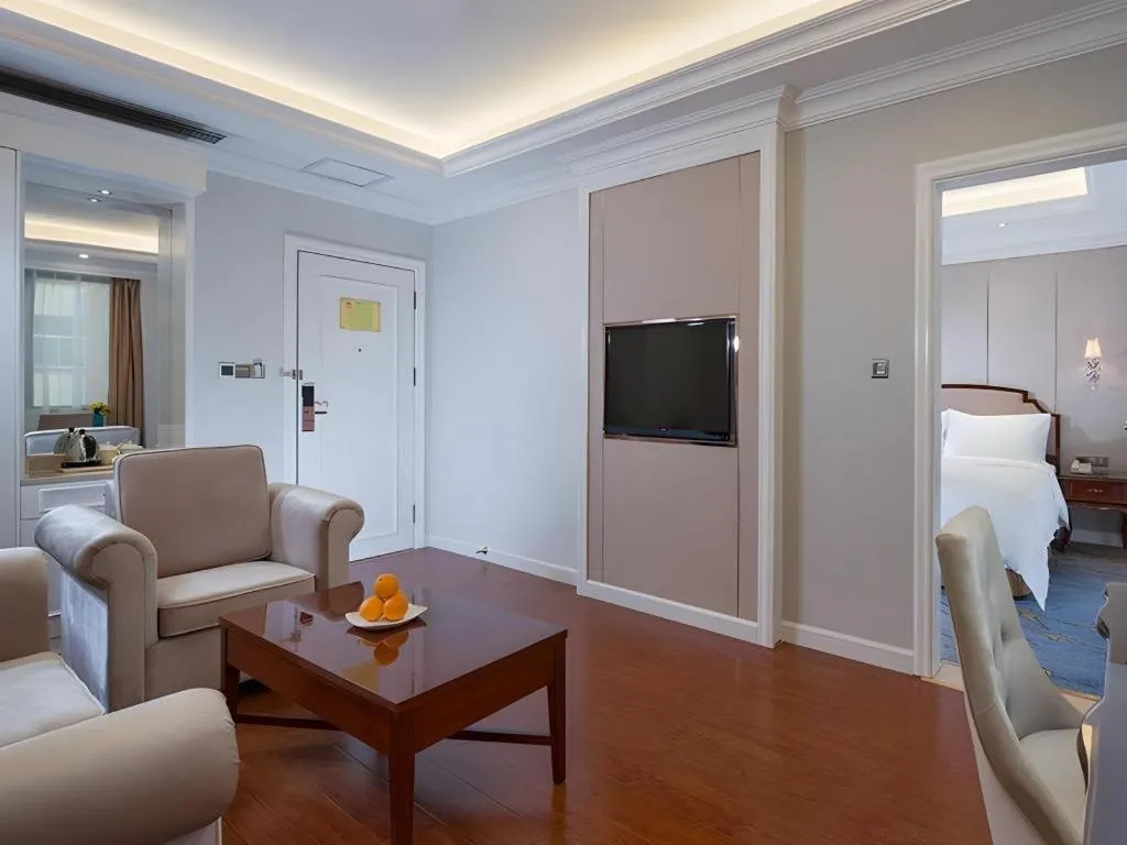 Vienna Hotel Guangzhou Baiyun College Jinyuan Plaza