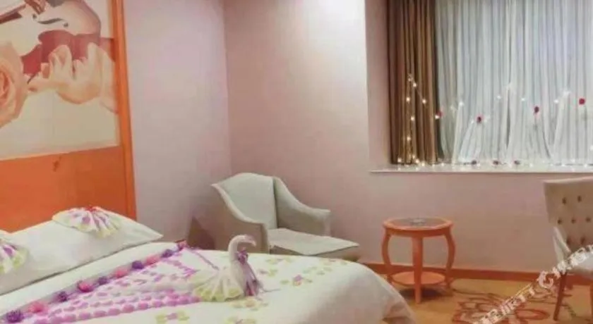 Bed in Vienna Hotel Guangdong Dongguan Chengnan Station