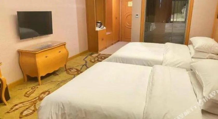 Bed in Vienna Hotel Guangdong Dongguan Chengnan Station