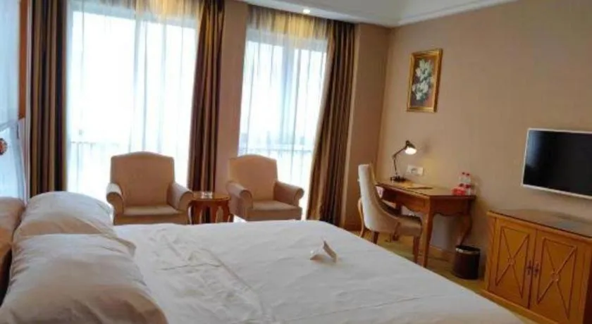 Bed in Vienna Hotel Guangdong Dongguan Chengnan Station