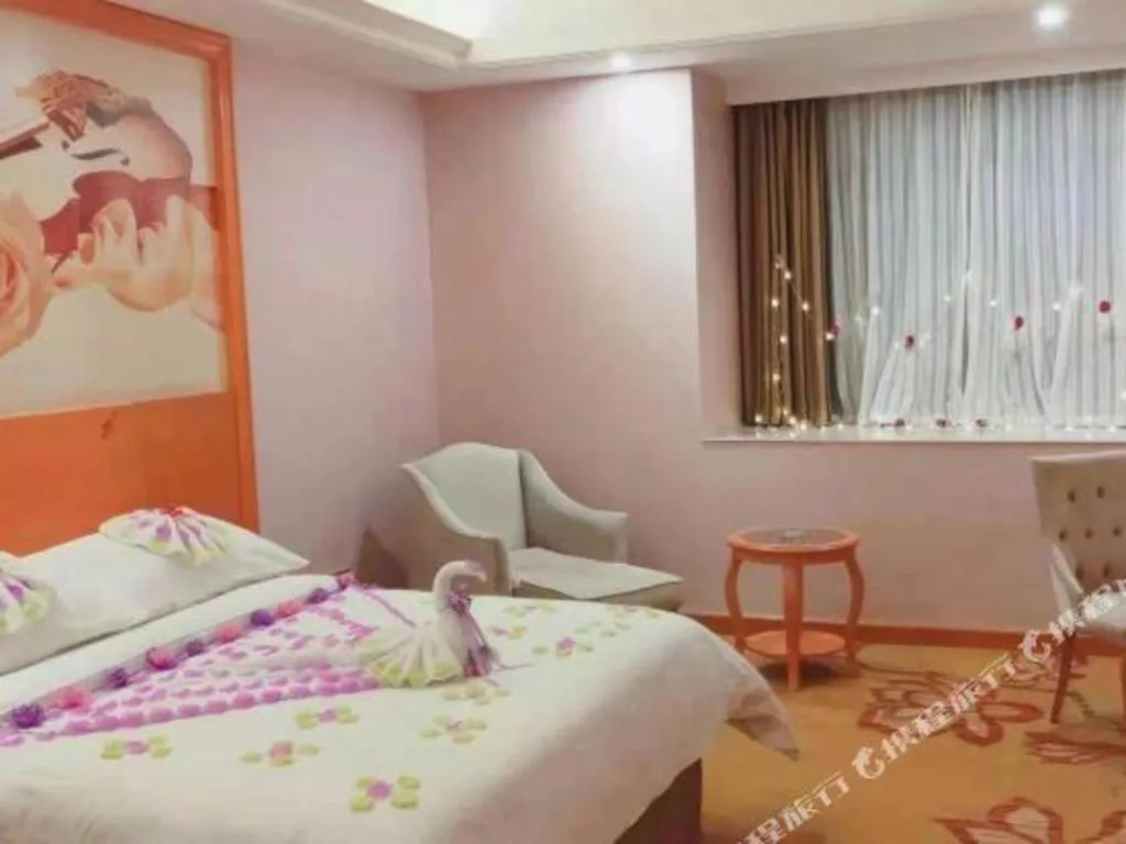 Bed in Vienna Hotel Guangdong Dongguan Chengnan Station