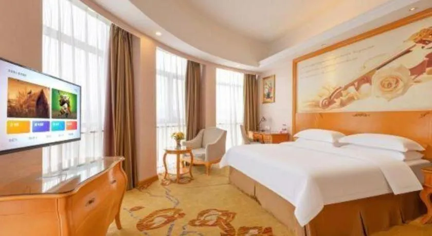 Bed in Vienna Hotel Guangdong Dongguan Chengnan Station