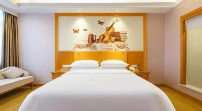 Bed in Vienna Hotel Guangdong Dongguan Chengnan Station