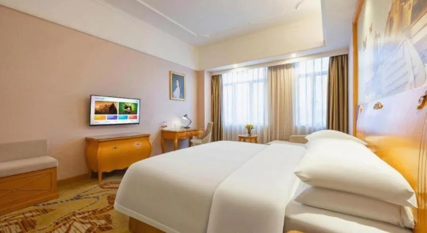 Bed in Vienna Hotel Guangdong Dongguan Chengnan Station