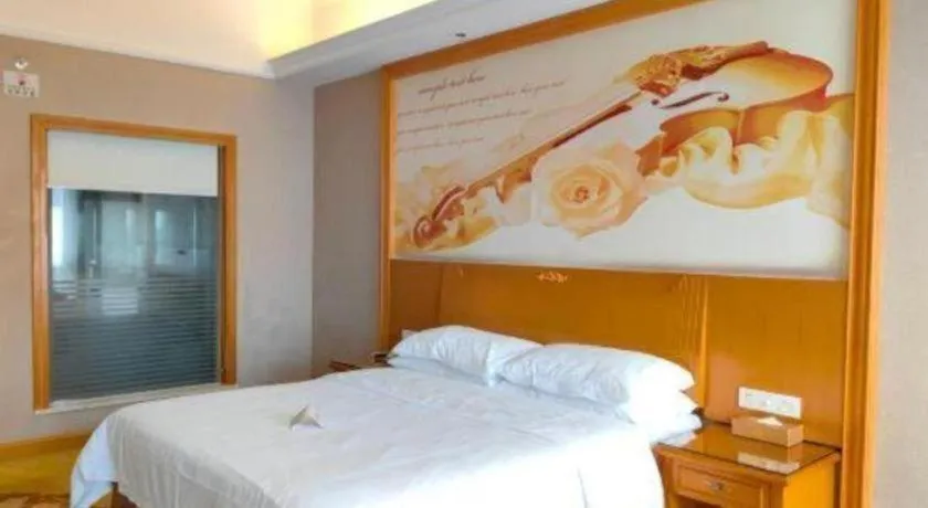 Bed in Vienna Hotel Guangdong Dongguan Chengnan Station