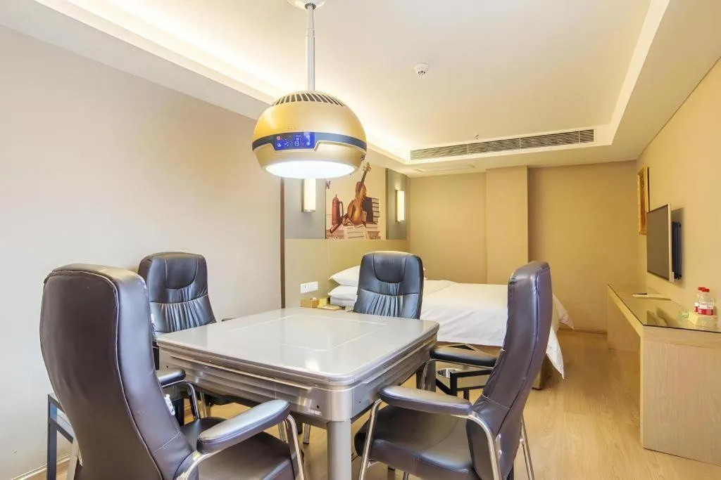 Vienna Hotel Changsha Wanjia Libei Road Tuqiao Metro Station