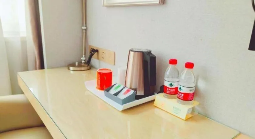 Vienna Hotel Guangxi Hechi Jinchengjiang Baima Street