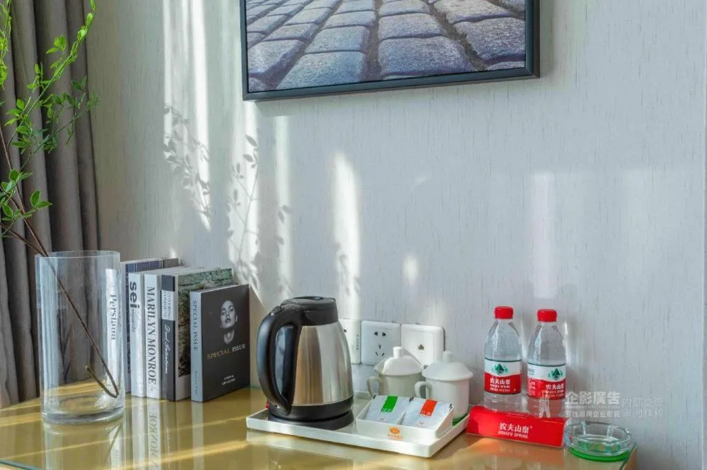 Vienna Hotel Guangzhou Huadu Financial Center Sunac Amusement Park