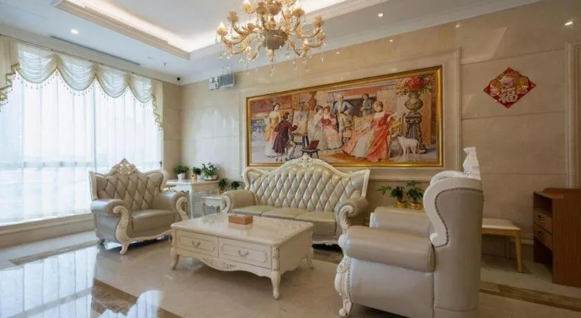 Vienna Hotel Guangzhou Huadu Financial Center Sunac Amusement Park