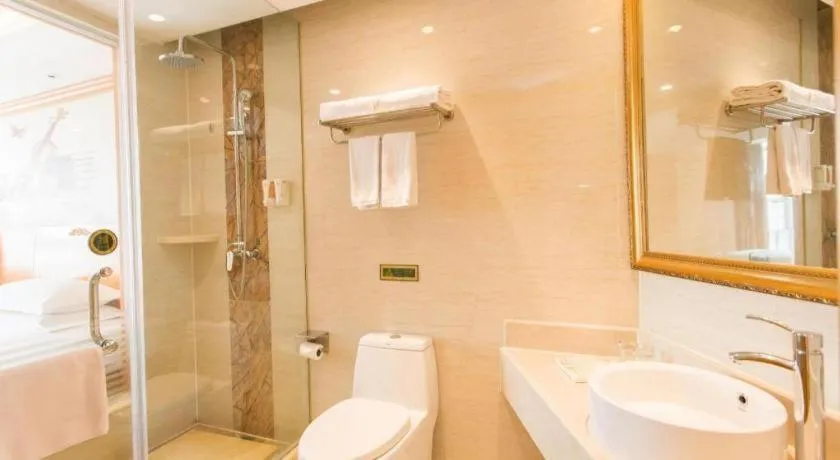 Vienna Hotel Jiangsu Kunshan Changjiang North Road Fenghuangcheng