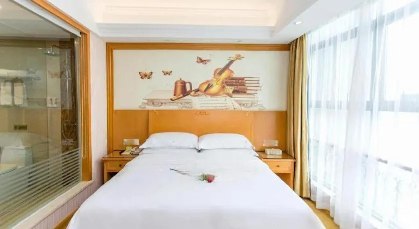 Bed in Vienna Hotel Jiangsu Kunshan Changjiang North Road Fenghuangcheng