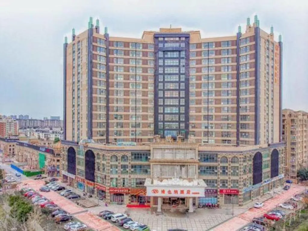Vienna Hotel Jiangsu Kunshan Changjiang North Road Fenghuangcheng