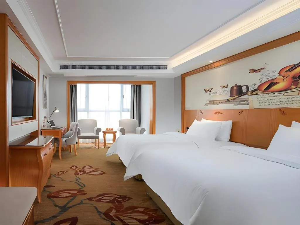 Bed in Vienna Hotel Guiyang North Station Dream City