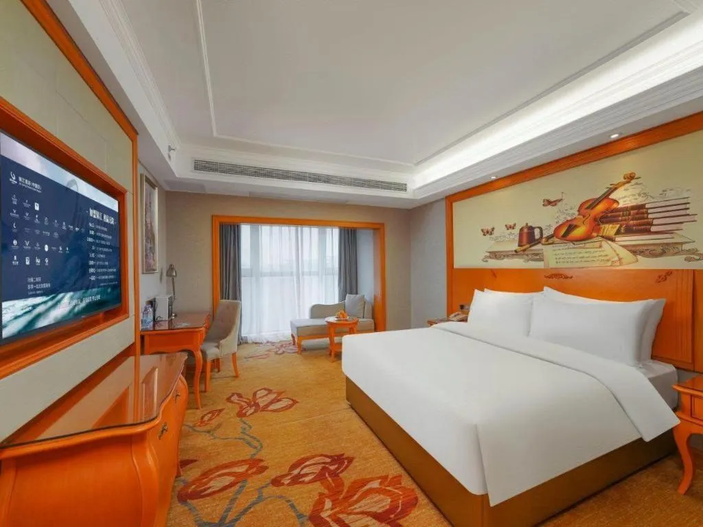 Bed in Vienna Hotel Guiyang North Station Dream City