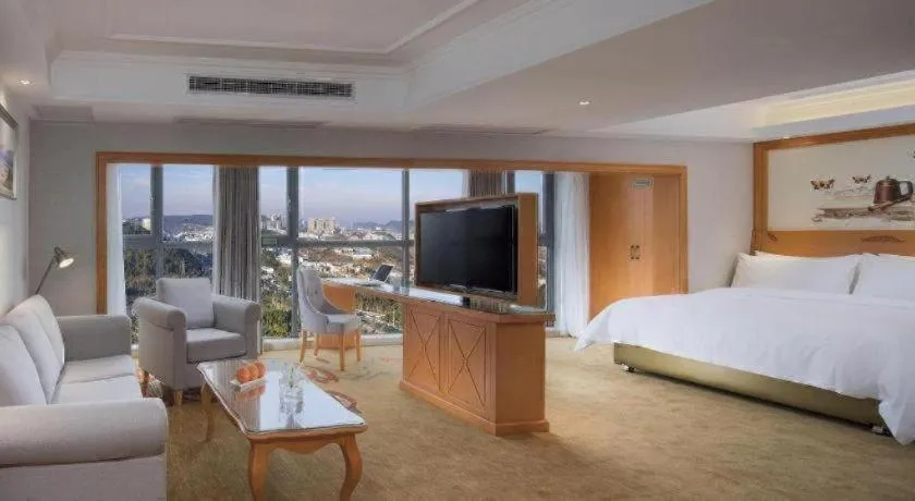 Bed in Vienna Hotel Guiyang North Station Dream City