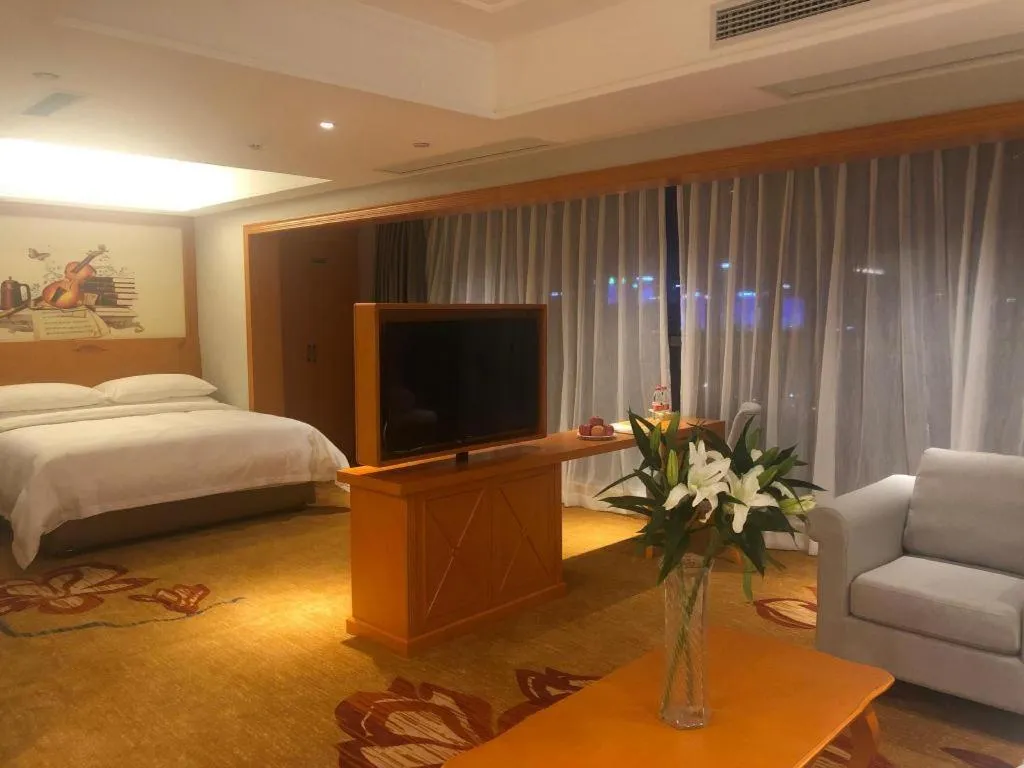 Bed in Vienna Hotel Guiyang North Station Dream City