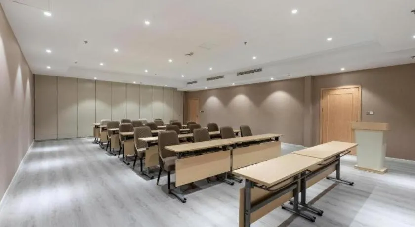 Vienna Hotel Jiangsu Dongtai Wanghai West Road