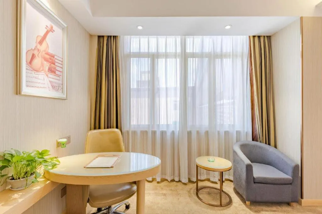 Vienna Hotel Anhui Huainan Shou County South Gate of Ancient Town Jinrun Central City
