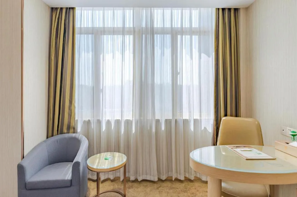 Vienna Hotel Anhui Huainan Shou County South Gate of Ancient Town Jinrun Central City