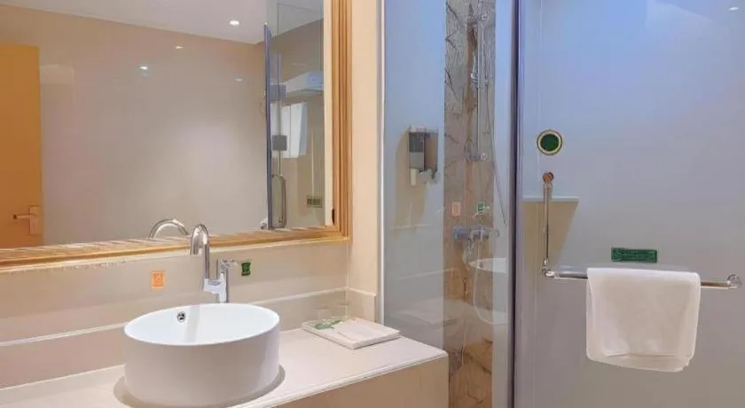 Vienna Hotel Guangdong Zhongshan Caihong Avenue