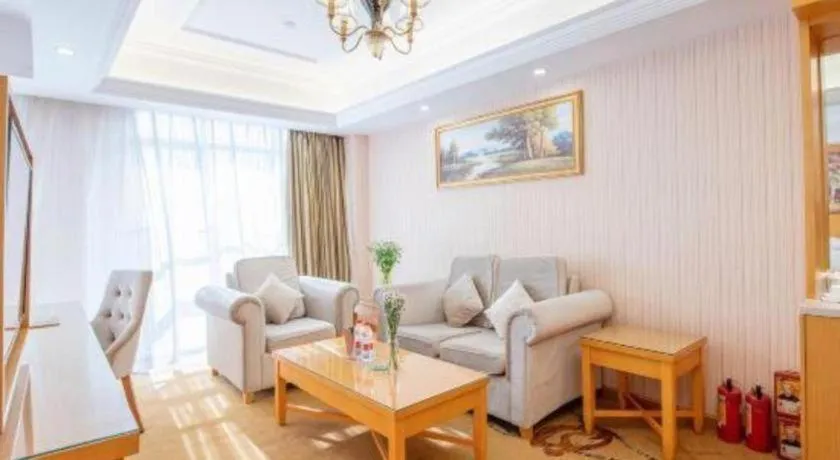 Vienna Hotel Guangdong Zhongshan Caihong Avenue