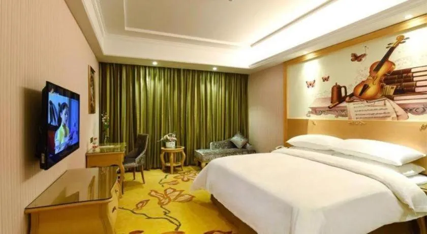 Bed in Vienna Hotel Changsha Yanghu Hanpu
