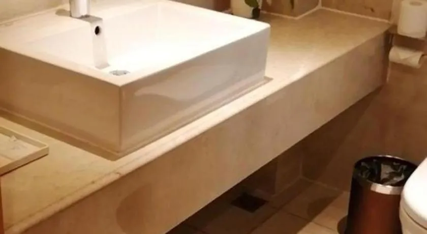 Vienna Hotel Guangdong Meizhou Fengshun